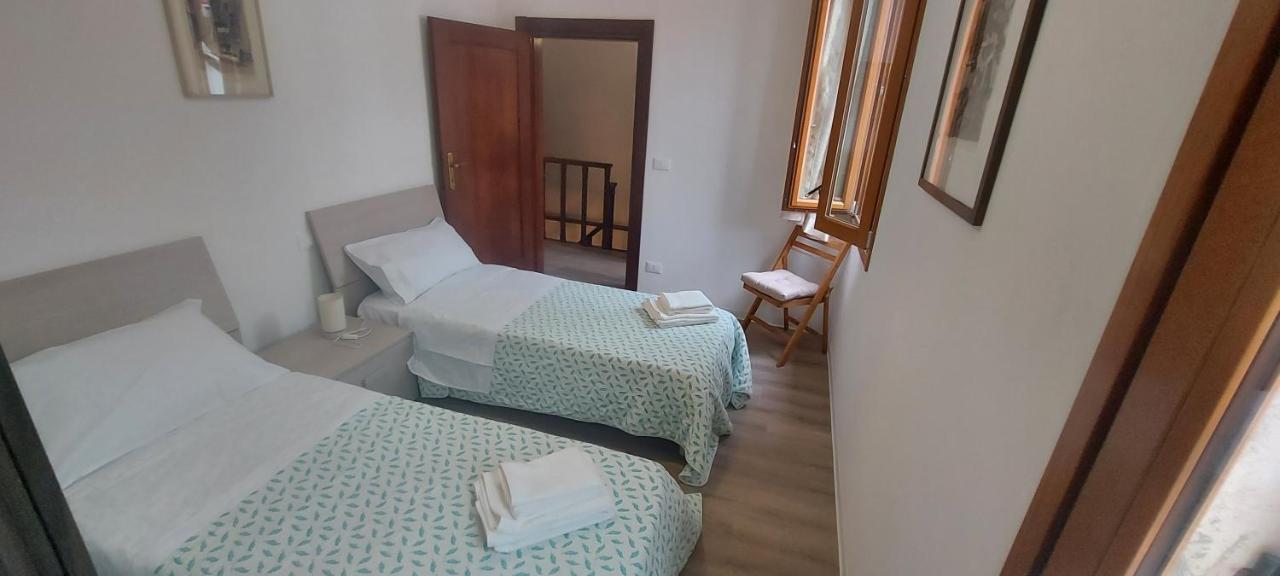 Ca' Venezia Cortese Exteriör bild
